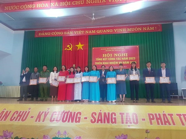 TONG KET DANG 12